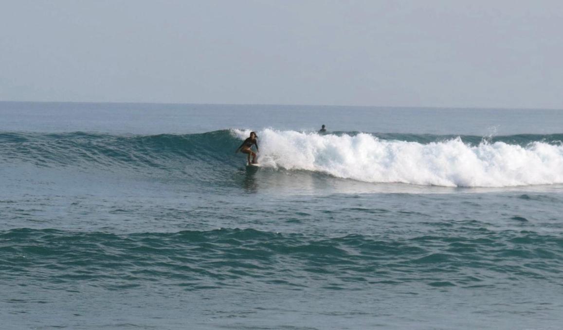 Amban Beach House Manokwari Extérieur photo